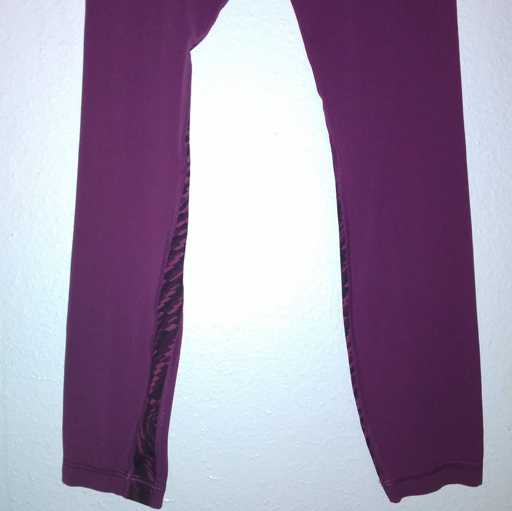 Lululemon Athletica  Plum Leggings - Picture 9 of 16